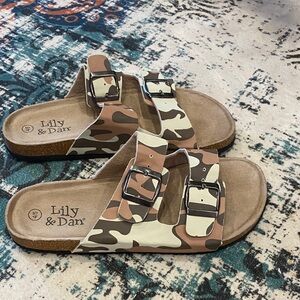 Lily & Dan Kids Camo Sandals - Brown and Tan